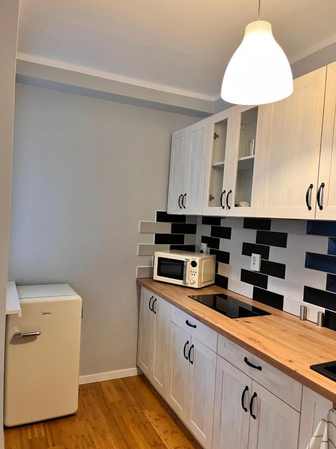 Apartament Z Widokiem Na Spodek Katowice Bagian luar foto