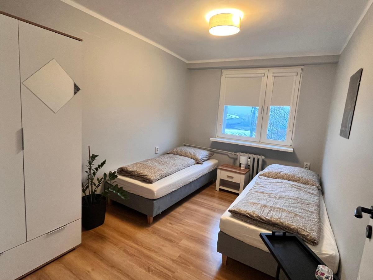 Apartament Z Widokiem Na Spodek Katowice Bagian luar foto